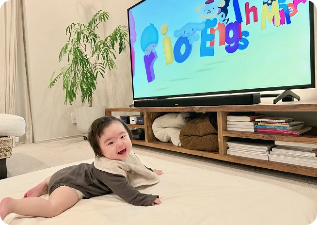 0歳５ヶ月のママの赤ちゃん 遊戯イメージ