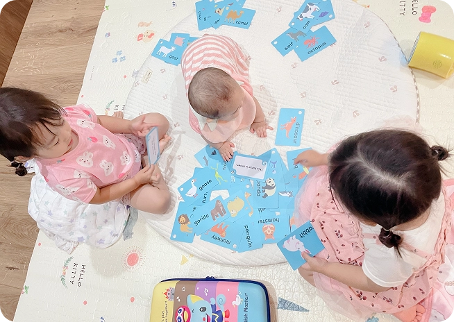4歳のママの子供 知育玩具 遊戯イメージ