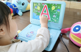 幼児・小学生向け英語ならDVD教材のサンリオイングリッシュマスター