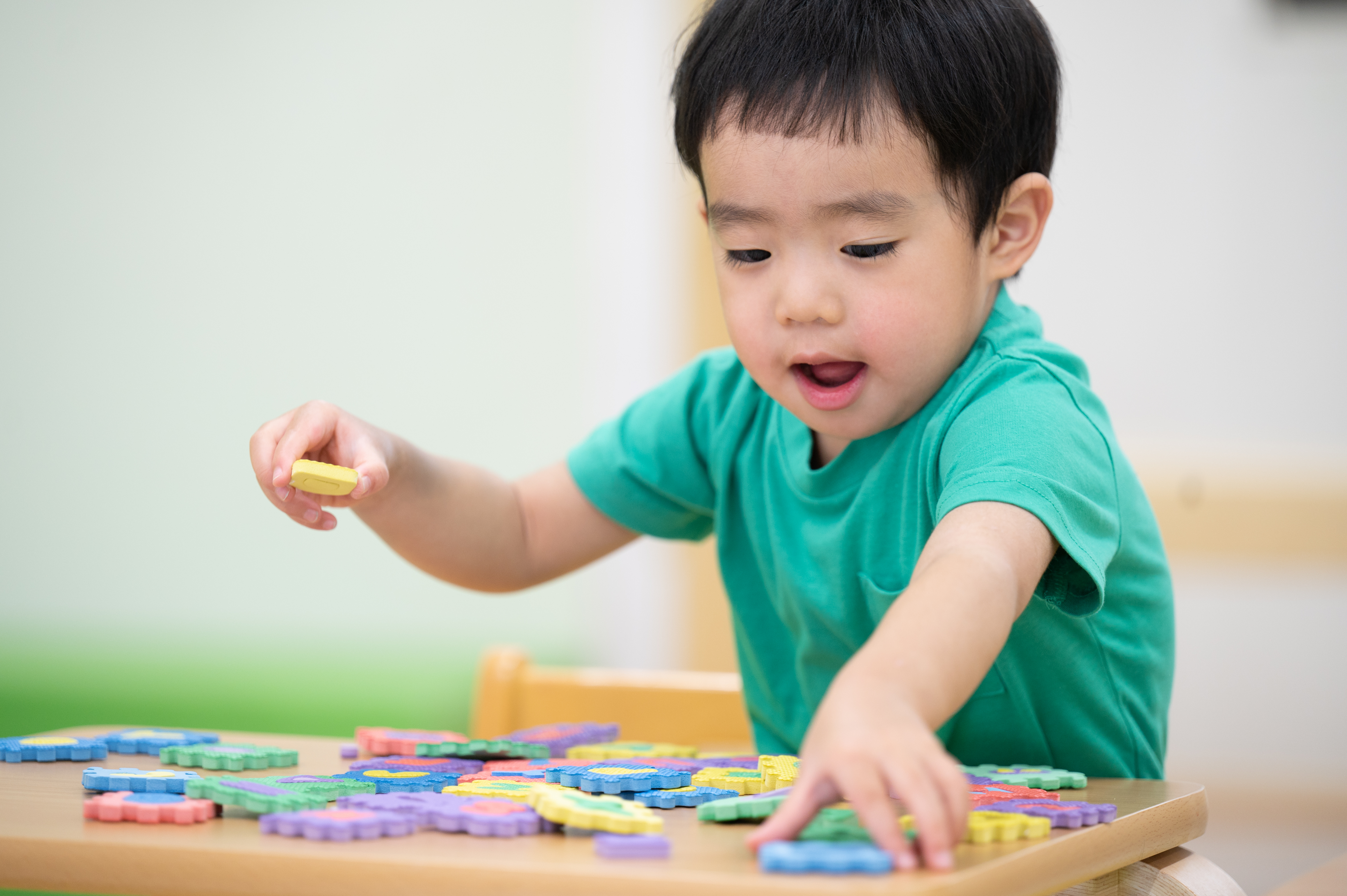 幼児言葉発達 – 小児 言葉の発達 早かった | エリクソンが提唱した発達段階とは?段階別の危機や対策を紹介 – ZMFK